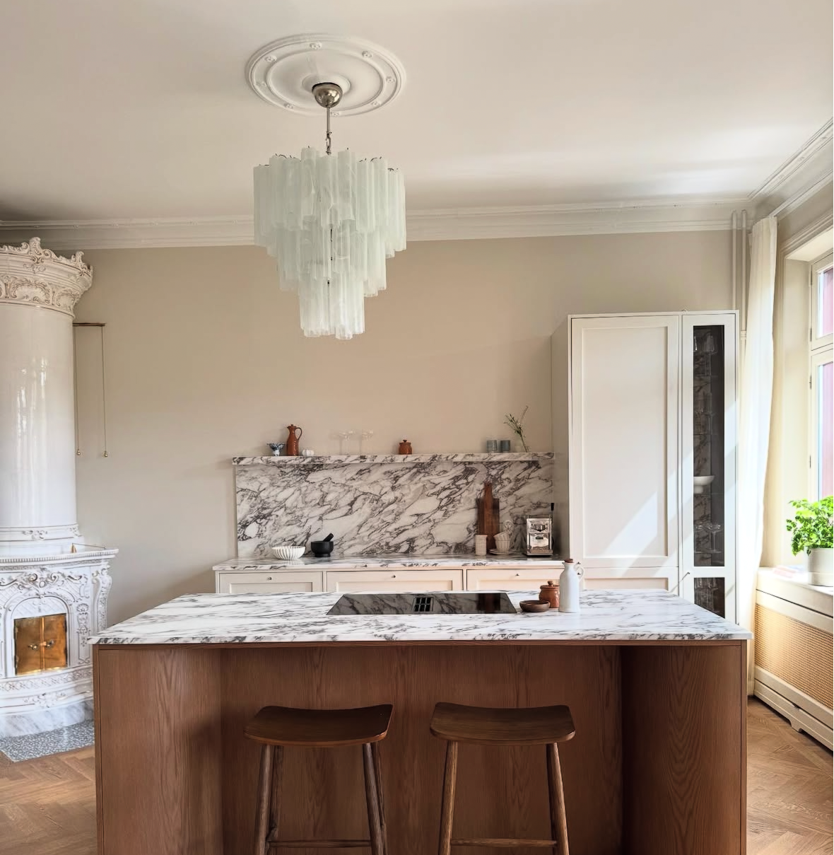 Murano ceiling chandelier Tubular Ø66 - 48 marbled white glasses